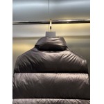 2025年10月11日秋冬入荷新作Canada Gooseダウンベスト高品質安い人気商品/HL工場