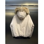 2025年10月11日秋冬入荷新作Canada Gooseダウンジャケット高品質安い人気商品/HL工場