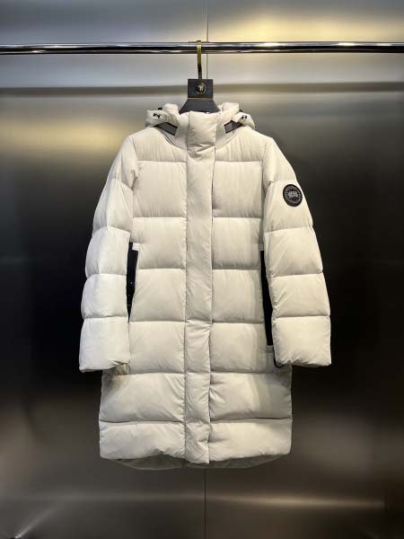 2025年10月11日秋冬入荷新作Canada Gooseダ...