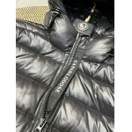 2025年10月11日秋冬入荷新作Canada Gooseダウンジャケット高品質安い人気商品/HL工場