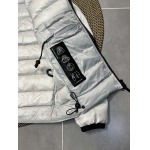 2025年10月11日秋冬入荷新作Canada Gooseダウンジャケット高品質安い人気商品/HL工場