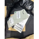 2025年10月11日秋冬入荷新作Canada Goose 女性用ダウンジャケット高品質安い人気商品/HL工場