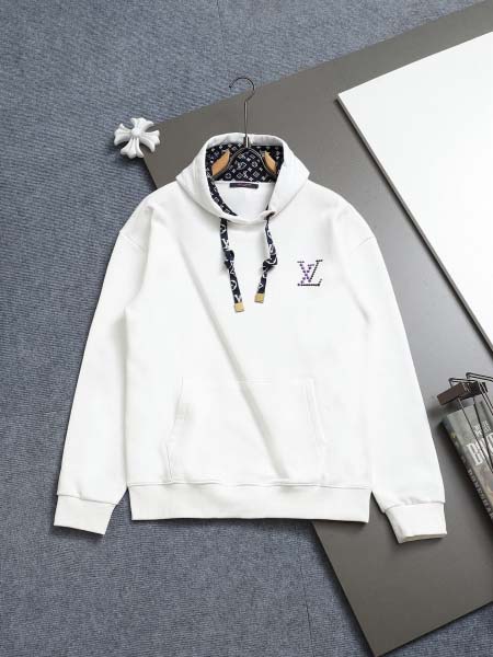 2025年10月17日秋冬入荷新作Louis Vuitton...