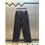 2025年10月28日秋冬新作Loeweジーパン高品質人気商品/LDF工場