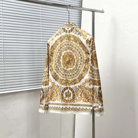 2025年11月8日秋冬新作Versaceシャツ高品質人気商品/LDF工場