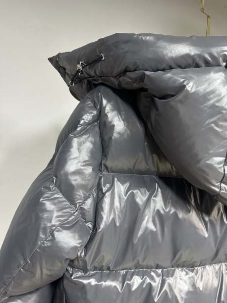 2025年11月14日秋冬新作Monclerダウンジャケット高品質人気商品/QIU工場