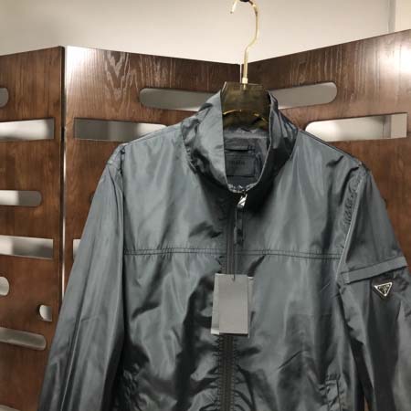 2025年11月17日秋冬新作PRADAジャケット高品質人気商品/QIU工場