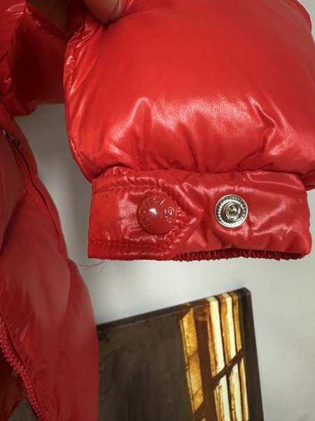 2025年11月17日秋冬新作MONCLER男女兼用ダウンジャケット高品質人気商品/QIU工場