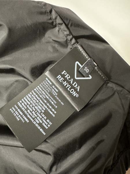2025年11月17日秋冬新作Pradaジャケット高品質人気商品/QIU工場