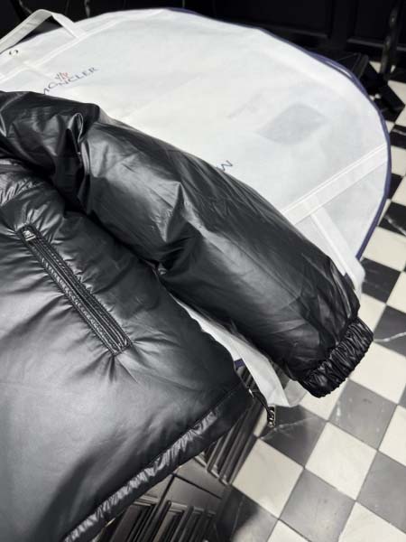 2025年11月17日秋冬新作Monclerダウンジャケット高品質人気商品/QIU工場