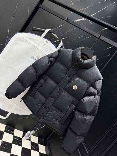 2025年11月17日秋冬新作Monclerダウンジャケット高品質人気商品/QIU工場