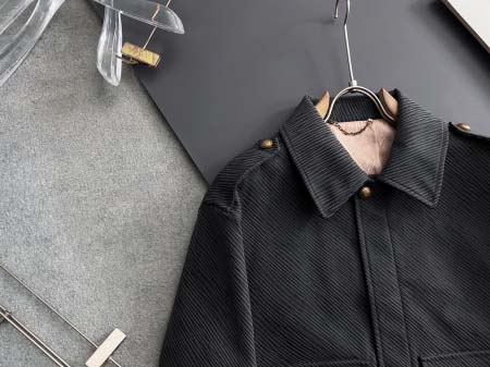 2025年11月25日入荷秋冬新作Louis Vuittonジャケット高級なプレゼント/誕生日プレゼント/高品質/メンツ/記念品/ wenzhou工場