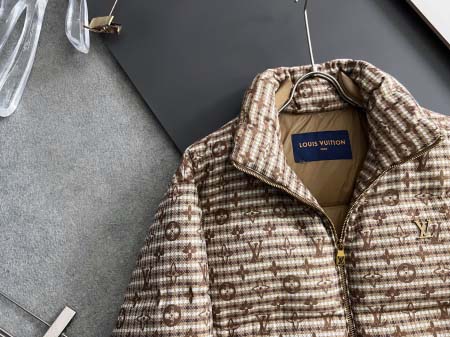 2025年11月25日入荷秋冬新作Louis Vuittonダウンジャケット高級なプレゼント/誕生日プレゼント/高品質/メンツ/記念品/ wenzhou工場