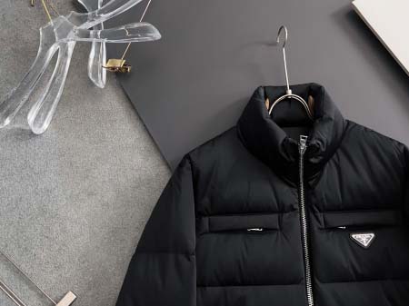 2025年11月25日入荷秋冬新作Pradaダウンジャケット高級なプレゼント/誕生日プレゼント/高品質/メンツ/記念品/ wenzhou工場