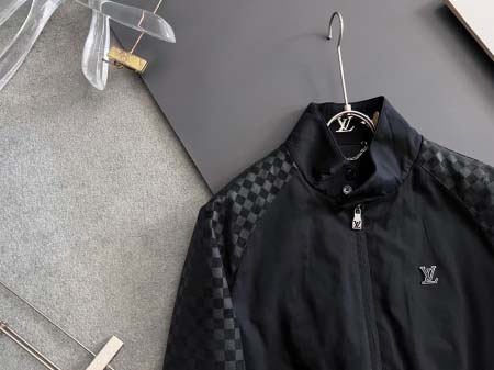 2025年11月26日入荷秋冬新作Louis Vuittonジャケット高級なプレゼント/誕生日プレゼント/高品質/メンツ/記念品/ wenzhou工場