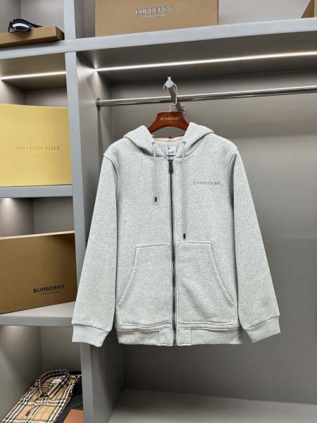 2025年11月9日秋冬新作Burberryパーカー超厳選★...