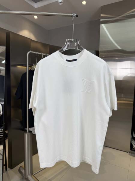 2025年11月11日秋冬新作Louis Vuitton半袖...