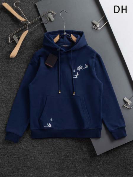 2025年11月11日秋冬新作Louis Vuittonスウ...