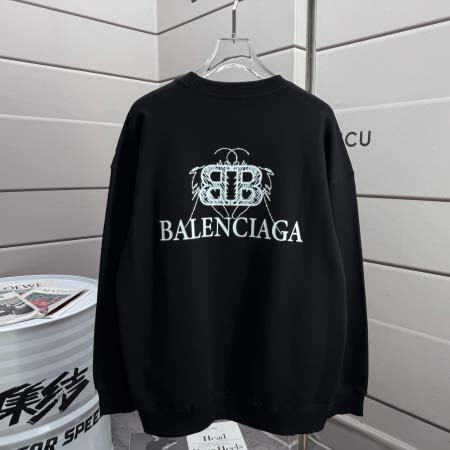 2025年11月12日秋冬新作BALENCIAGAスウェット...