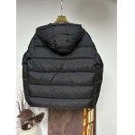 2025年11月14日秋冬新作Monclerダウンジャケット高品質人気商品/QIU工場