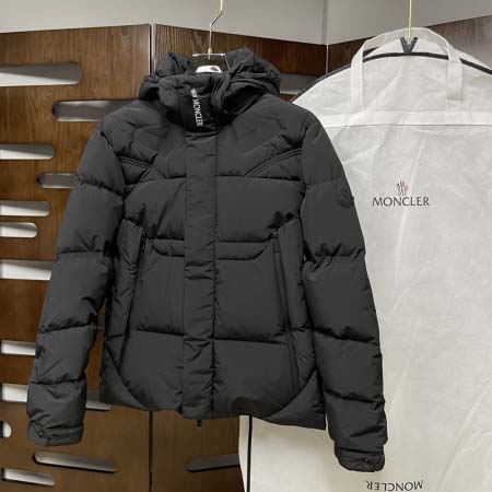 2025年11月14日秋冬新作Monclerダウンジャケット...