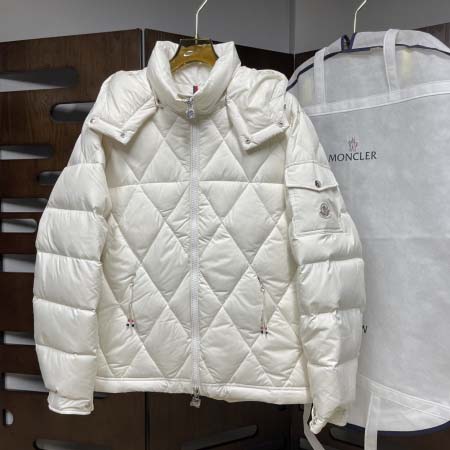 2025年11月14日秋冬新作Monclerダウンジャケット...