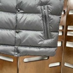 2025年11月14日秋冬新作Monclerダウンベスト高品質人気商品/QIU工場