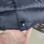 2025年11月14日秋冬新作Monclerダウンベスト高品質人気商品/QIU工場