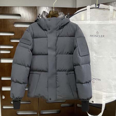 2025年11月14日秋冬新作Monclerダウンジャケット...