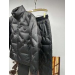 2025年11月14日秋冬新作PRADAダウンジャケット上下高品質人気商品/QIU工場