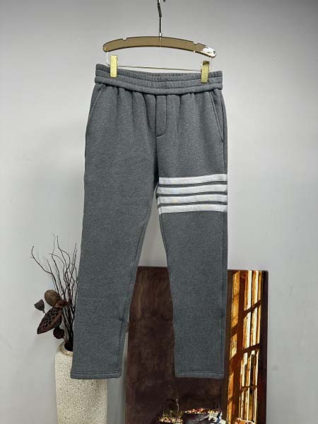 2025年11月14日秋冬新作Thom browneスラック...