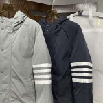2025年11月17日秋冬新作Thom browneダウンジャケット高品質人気商品/QIU工場