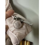 2025年11月17日秋冬新作MONCLER 女性ダウンジャケット高品質人気商品/QIU工場
