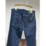 2025年11月17日秋冬新作Pradaジーパン高品質人気商品/QIU工場