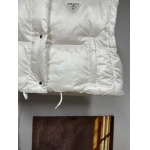 2025年11月17日秋冬新作Pradaダウンジャケット高品質人気商品女性用/QIU工場