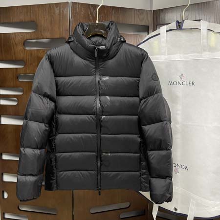 2025年11月17日秋冬新作Monclerダウンジャケット...