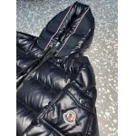 2025年11月17日秋冬新作Monclerダウンジャケット高品質人気商品/QIU工場