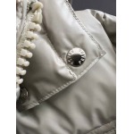 2025年11月25日入荷秋冬新作Pradaダウンジャケット高級なプレゼント/誕生日プレゼント/高品質/メンツ/記念品/ wenzhou工場