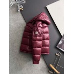 2025年11月25日入荷秋冬新作Monclerダウンジャケット高級なプレゼント/誕生日プレゼント/高品質/メンツ/記念品/ wenzhou工場