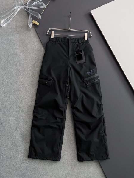 2025年11月25日入荷秋冬新作ARCTERYXダウンパン...