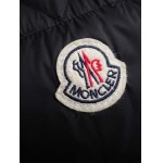 2025年11月25日入荷秋冬新作Moncleダウンジャケット高級なプレゼント/誕生日プレゼント/高品質/メンツ/記念品/ wenzhou工場