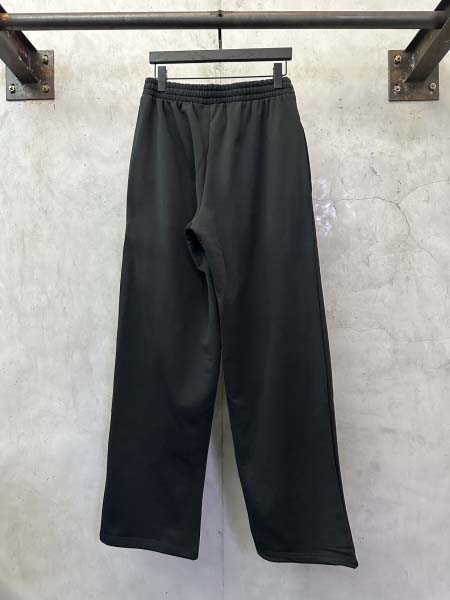 2025年12月3日秋冬新作Balenciagaズボン高品質人気商品/LDF工場