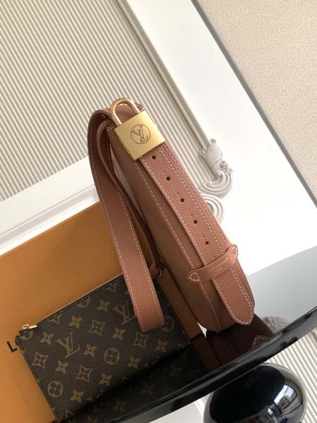 2025年12月9日入荷Louis Vuitton バッグM14642 高品質新作/誕生日プレゼント/ZC工場