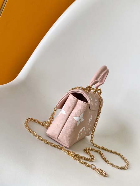 2025年12月9日入荷Louis Vuitton バッグM12145 M12144 M12211 M13796 Monogram Circle 12.5 x 6 x 21 高品質新作/誕生日プレゼント/ZC工場