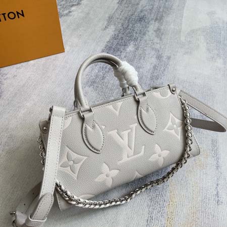 2025年12月9日入荷Louis Vuitton バッグM14213  LV Milky Way Monogram Empreinte 25.0 x 13.0 x 10.0 高品質新作/誕生日プレゼント/ZC工場