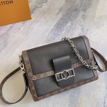 2025年12月10日入荷Louis Vuitton バッグ高品質新作/誕生日プレゼント/ZC工場