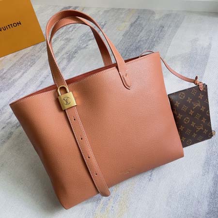 2025年12月10日入荷Louis Vuitton バッグ高品質新作/誕生日プレゼント/ZC工場