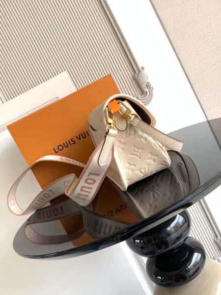 2025年12月10日入荷Louis Vuitton バッグ高品質新作/誕生日プレゼント/ZC工場