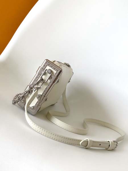 2025年12月10日入荷Louis Vuitton バッグ高品質新作/誕生日プレゼント/ZC工場