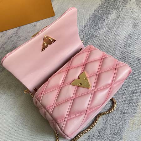 2025年12月10日入荷Louis Vuitton バッグ高品質新作/誕生日プレゼント/ZC工場